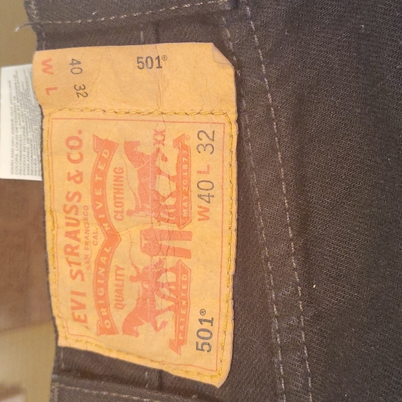 Levi's - Picture 8 of 16